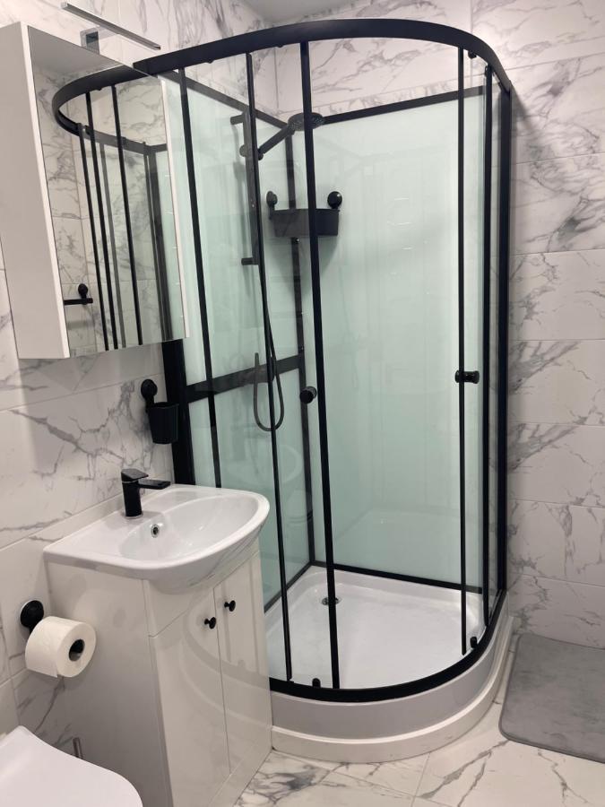 Mb Livinga Apartamentai Naftininku G Możejki Zewnętrze zdjęcie